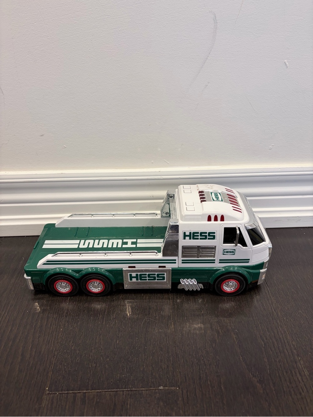 HESS Truck - Lights and Sounds Work